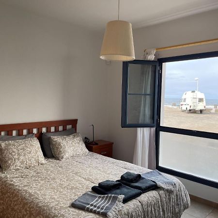 Famara Coast Fast Wifi Leilighet Eksteriør bilde